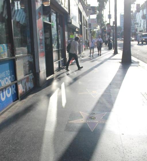 Hollywood Highland Hotel And Hostel