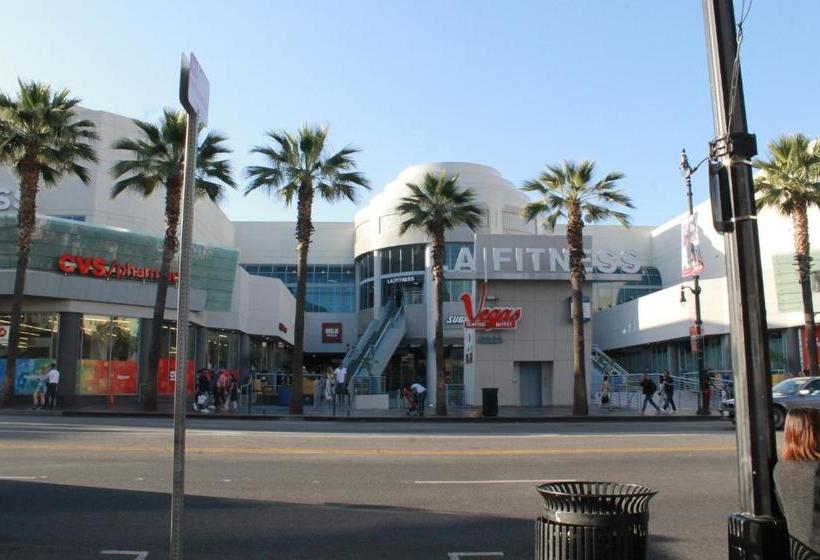 Hollywood Highland Hotel And Hostel