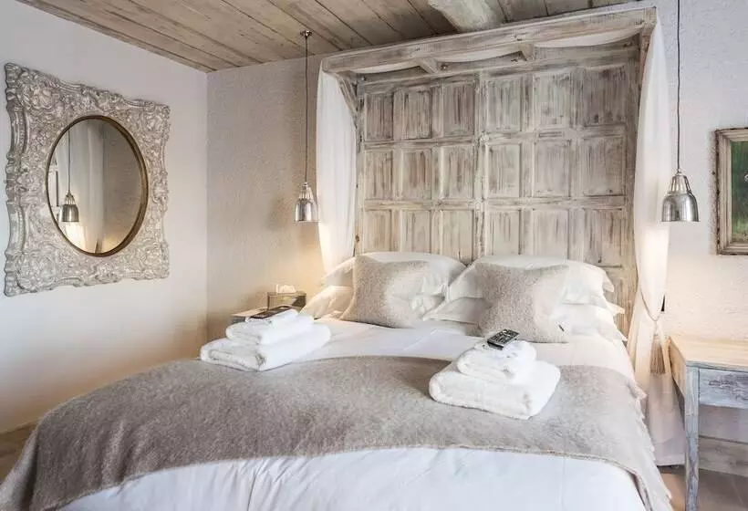 مسافرخانه The Cow Dalbury