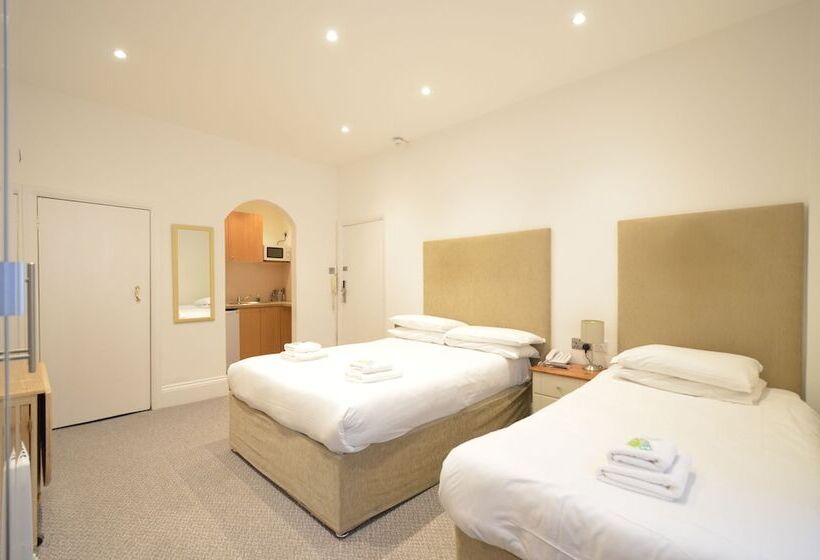 Amber Residence Hotel Suites