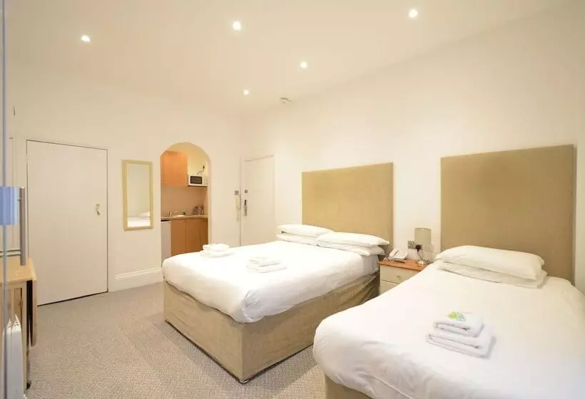 Amber Residence Hotel Suites