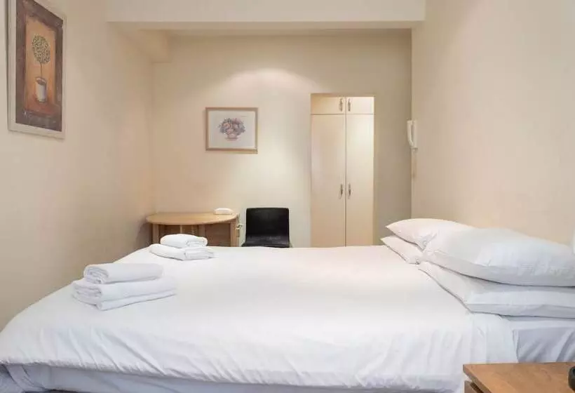 Amber Residence Hotel Suites