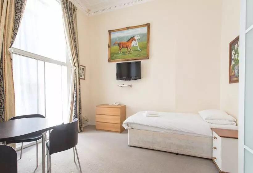 Amber Residence Hotel Suites