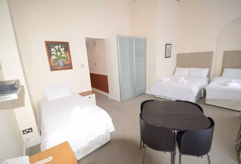 Amber Residence Hotel Suites