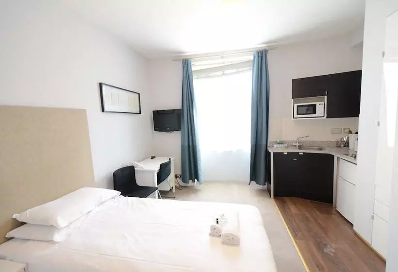 Amber Residence Hotel Suites