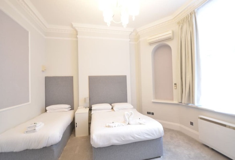 Amber Residence Hotel Suites