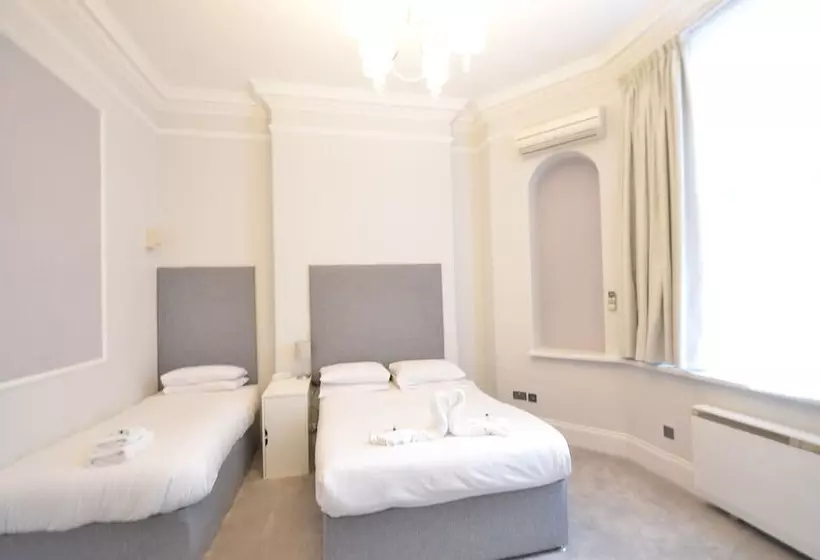 Amber Residence Hotel Suites