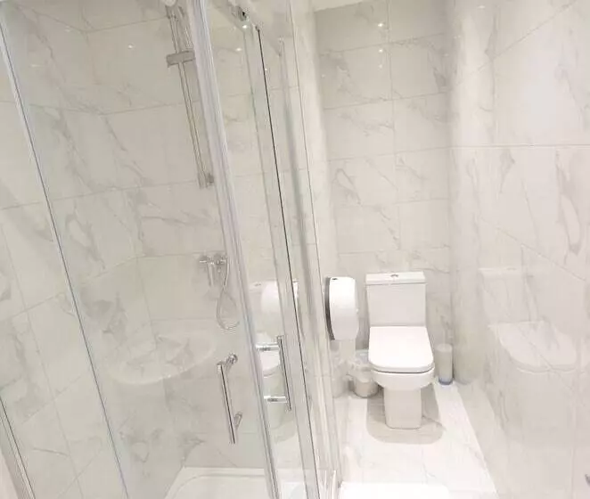 Amber Residence Hotel Suites