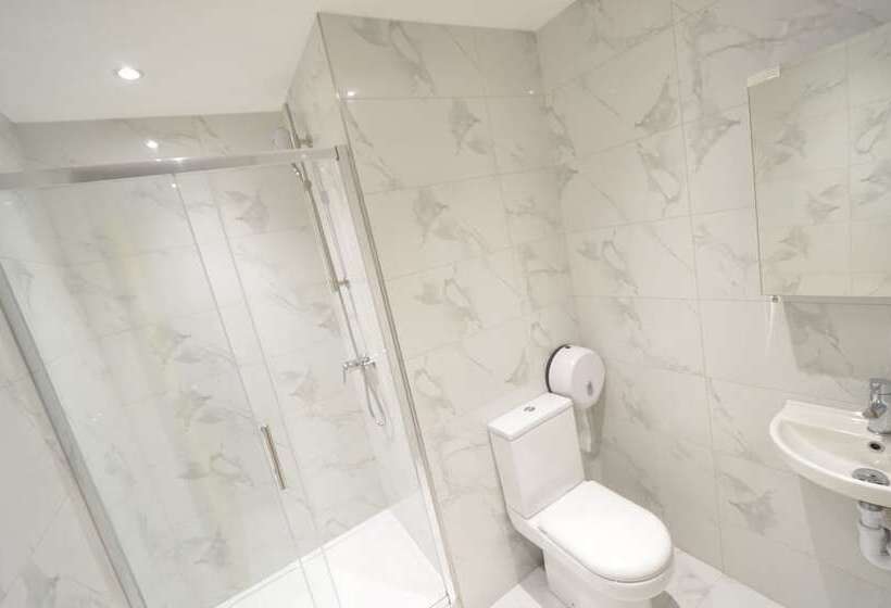 Amber Residence Hotel Suites