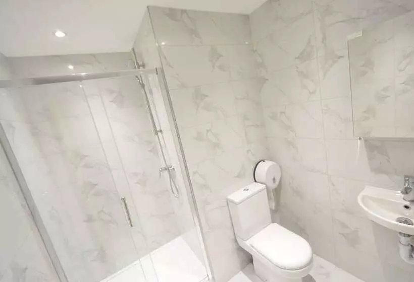 Amber Residence Hotel Suites