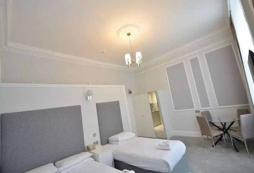 Amber Residence Hotel Suites