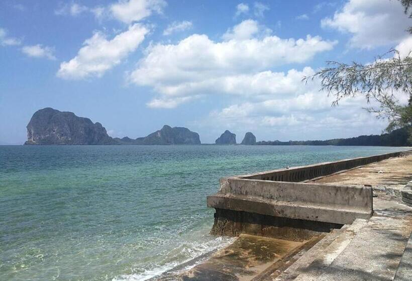 هتل Blue Shore Cottage