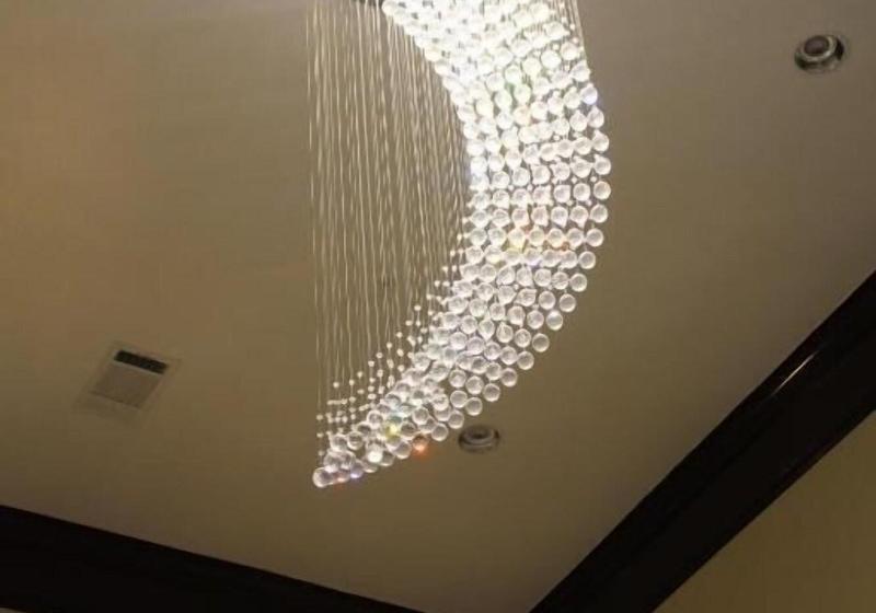 فندق Express Inn & Suites   Bush Airport