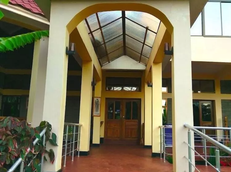 هتل Green Hills Lodge