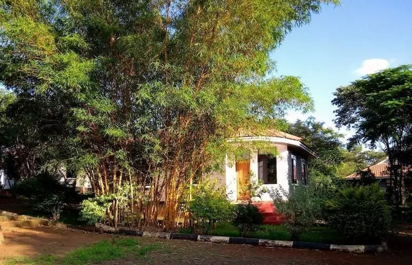 هتل Green Hills Lodge