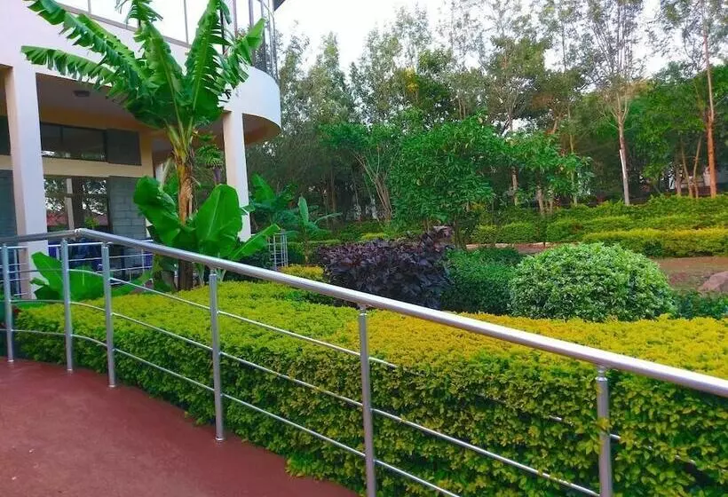 هتل Green Hills Lodge