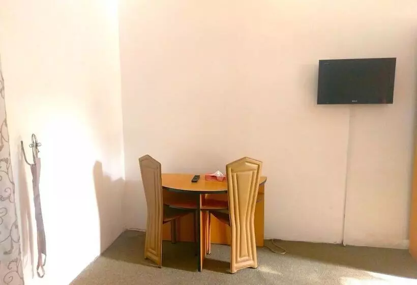 هتل Green Hills Lodge