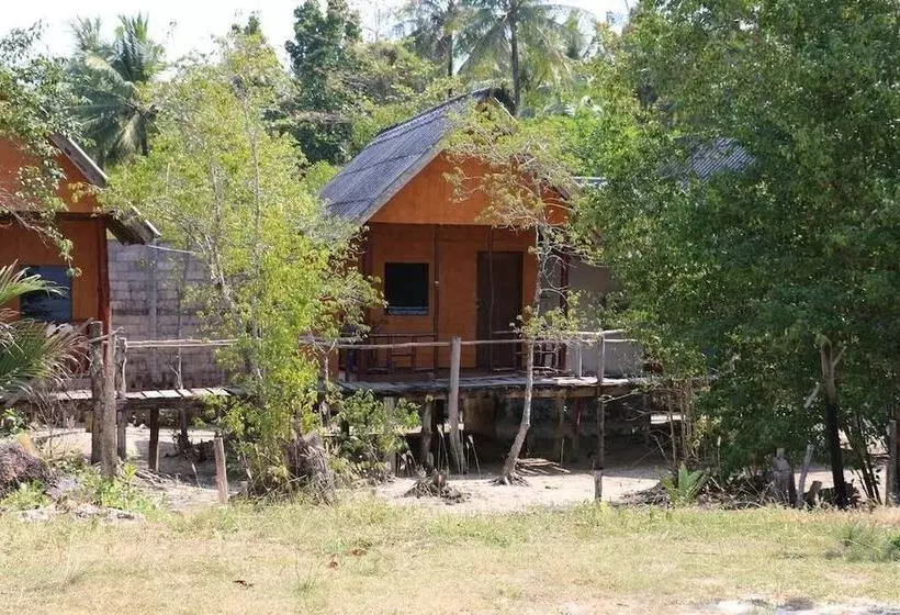 ホテル The White House Koh Yao Yai Resort
