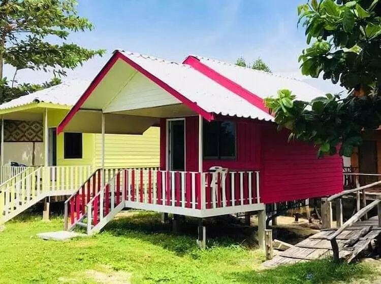 ホテル The White House Koh Yao Yai Resort