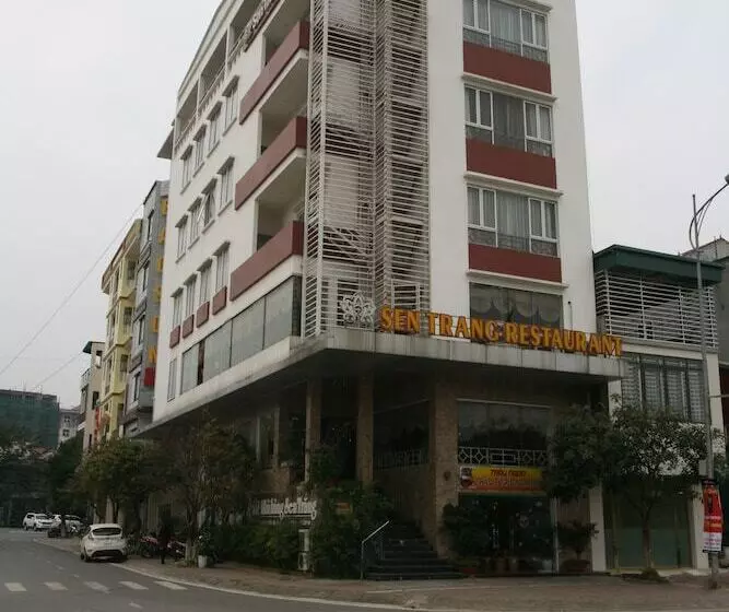 هتل Sen Trang