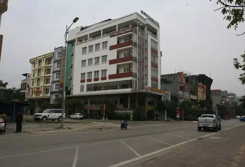 هتل Sen Trang