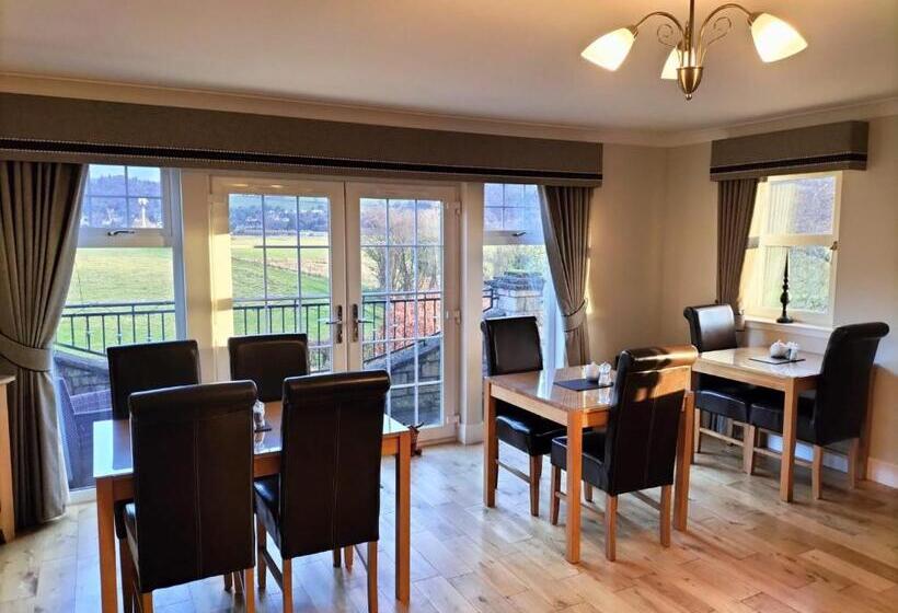 Springfield Lodge Bed And Breakfast