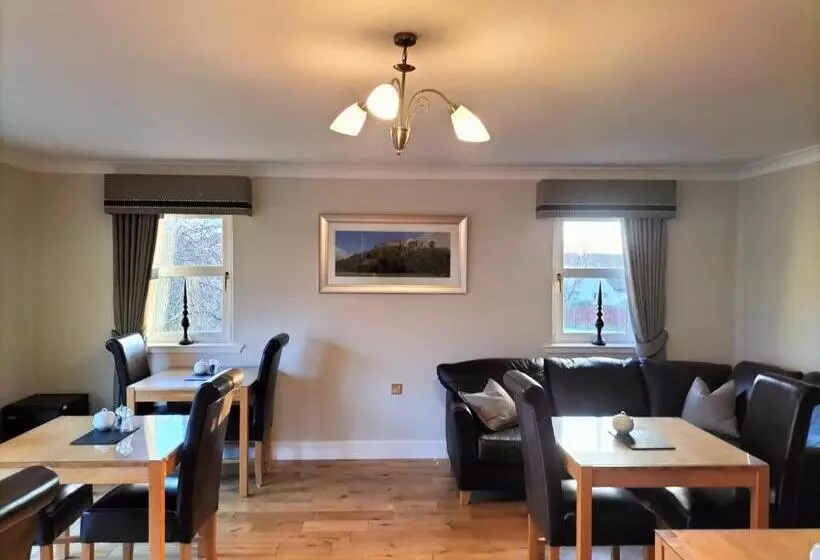 Springfield Lodge Bed And Breakfast