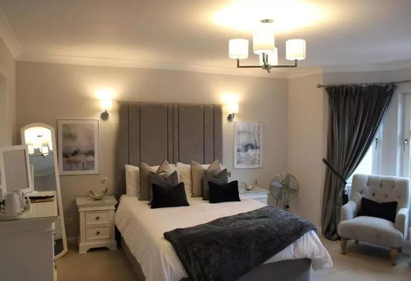 Springfield Lodge Bed And Breakfast