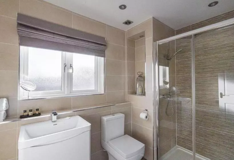 Springfield Lodge Bed And Breakfast