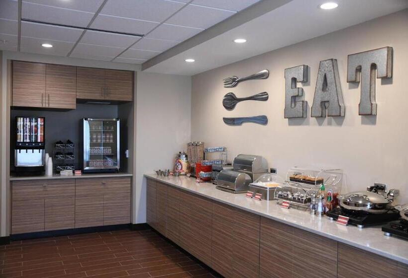 Towneplace Suites Kansas City At Briarcliff