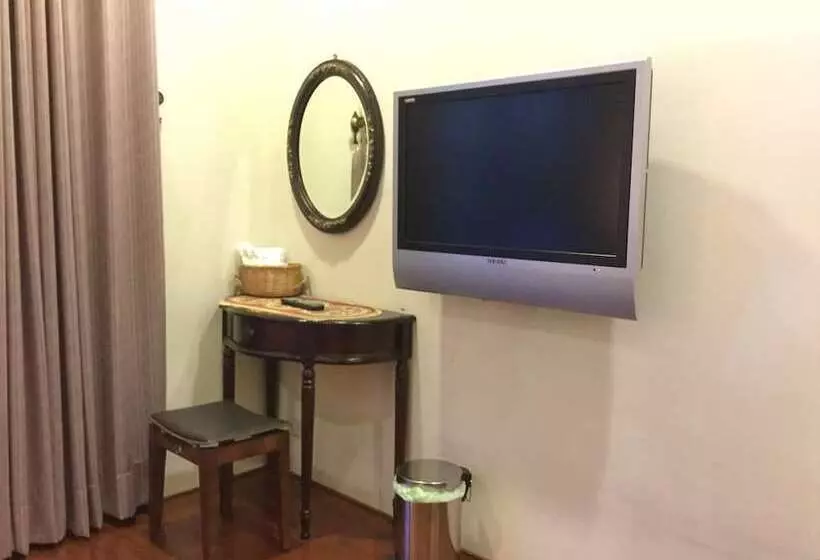 تختخواب و صبحانه Chill Villa