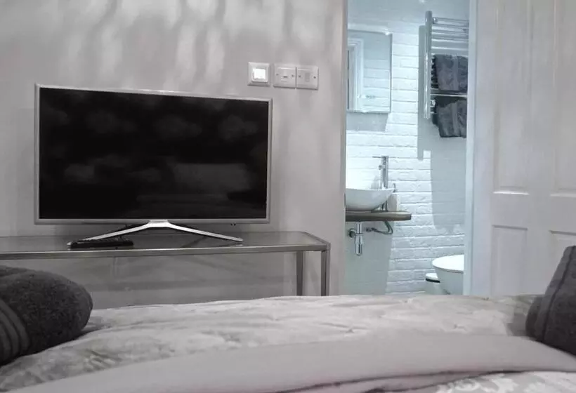 Aamiaismajoitus (B&B) Chilton House