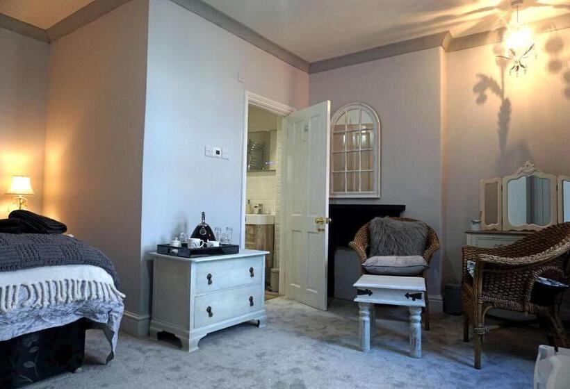 Bed and Breakfast Chilton House