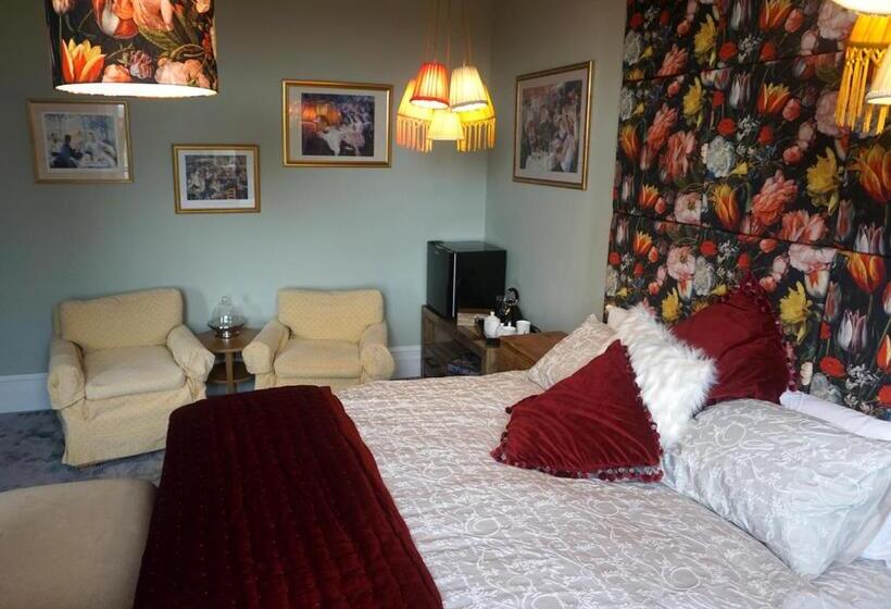 Bed and Breakfast Chilton House