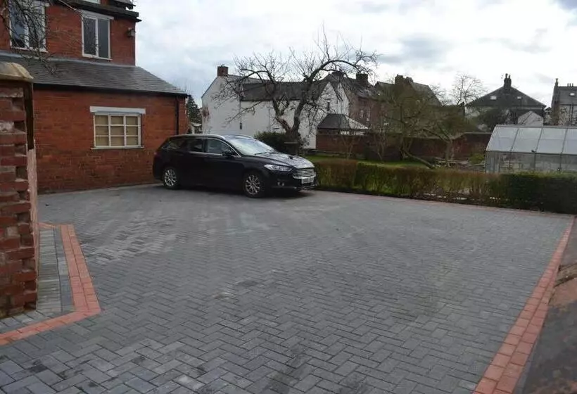 Aamiaismajoitus (B&B) Chilton House