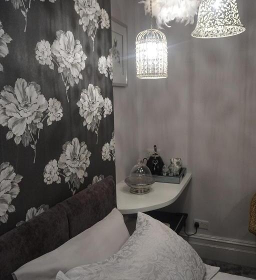 Bed and Breakfast Chilton House