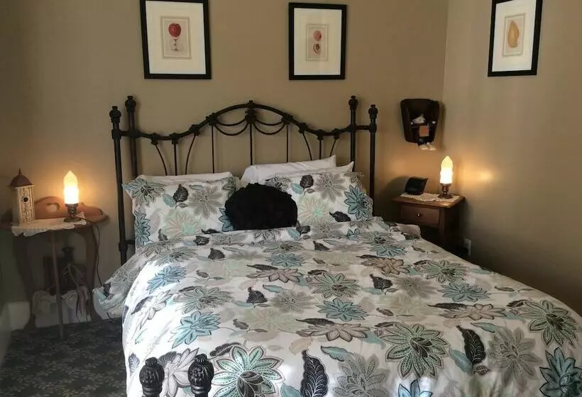 Aamiaismajoitus (B&B) Crosby House