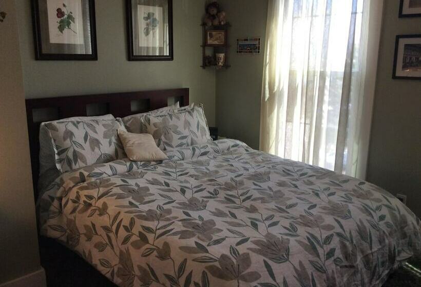 Bed and Breakfast Crosby House