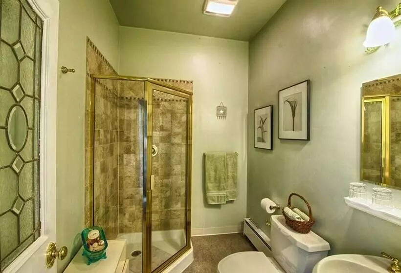 Aamiaismajoitus (B&B) Crosby House