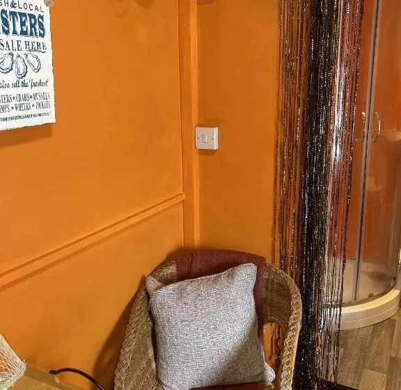 Hostelli Acapulco Rooms