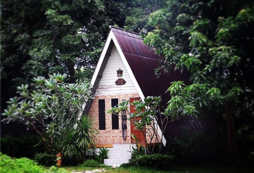 בית מלון כפרי Baan Tonmai Resort