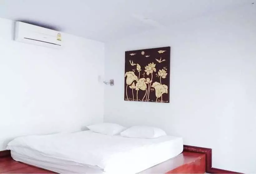 هتل Baan Tonmai Resort