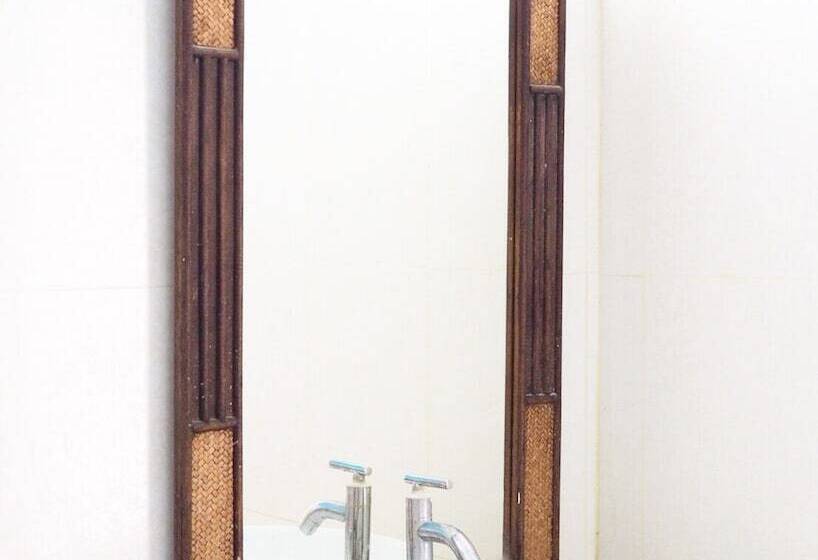 בית מלון כפרי Baan Tonmai Resort