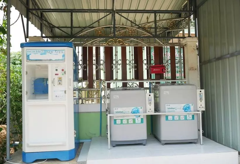 ホテル Boonying Place