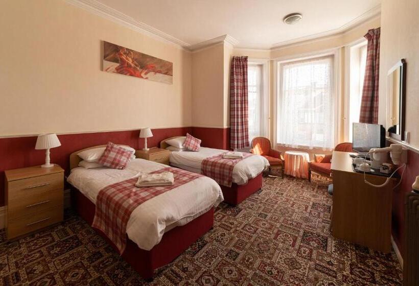 Отель Bournemouth Sands