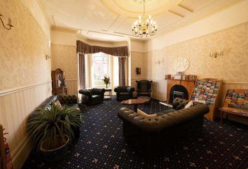 Отель Bournemouth Sands