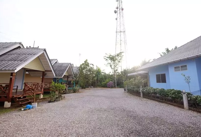 هتل Daddy's Home Resort