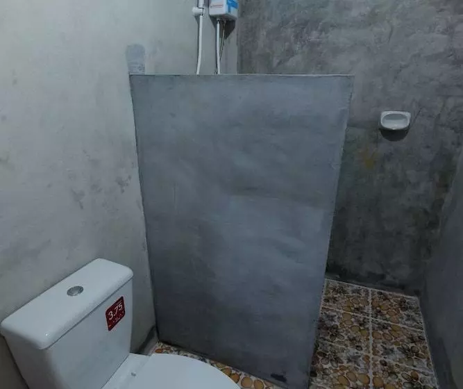 هتل Daddy's Home Resort