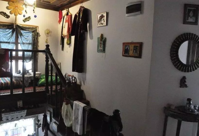 ホテル Nimet Hanım Konağı