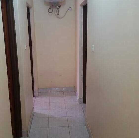 هتل Paula Guest House